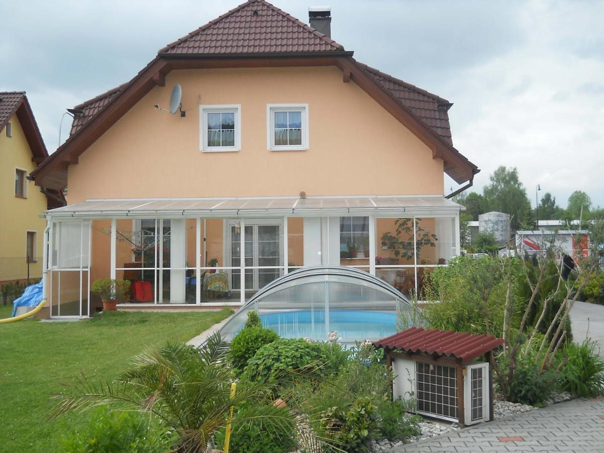 Pension U Sovy Sušice Esterno foto
